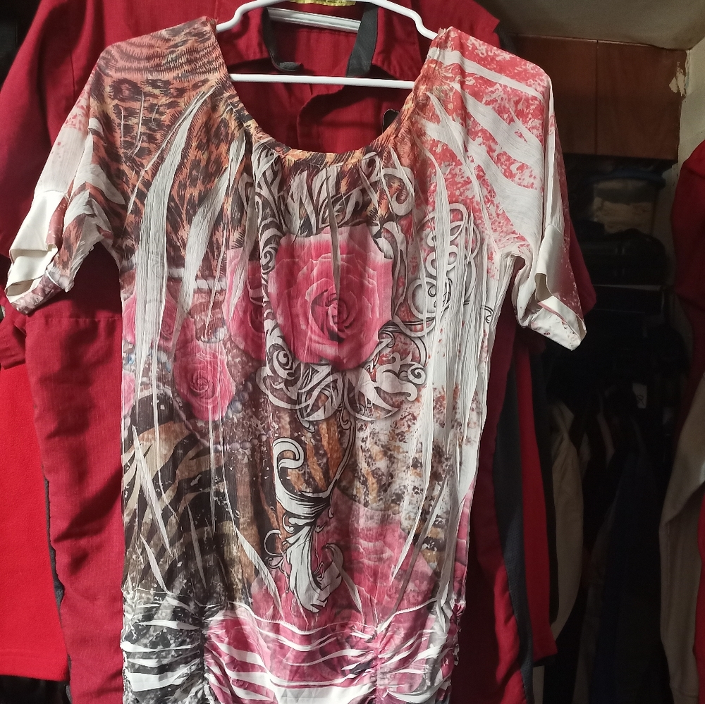 Slightly see through top with open back medium